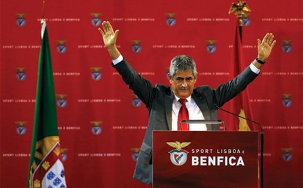 Luís Filipe Vieira concorre a um quinto mandato na presidência do Benfica  