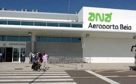 Aeroporto de Beja repensado devido a 'diminuta procura' da aviação comercial 