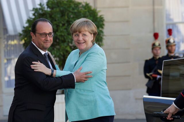 Crise grega ao minuto, segunda 6 de Julho: Merkel e Hollande mantêm aberta porta das negociações. BCE exige mais colaterais aos bancos