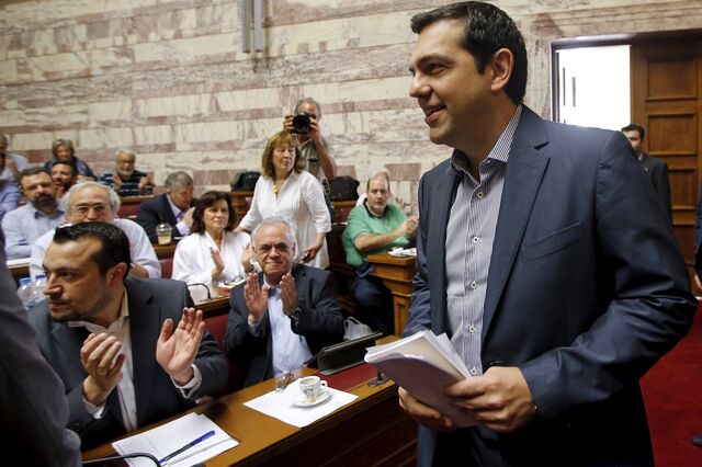 Grécia cresceu mais no terceiro trimestre que o inicialmente previsto