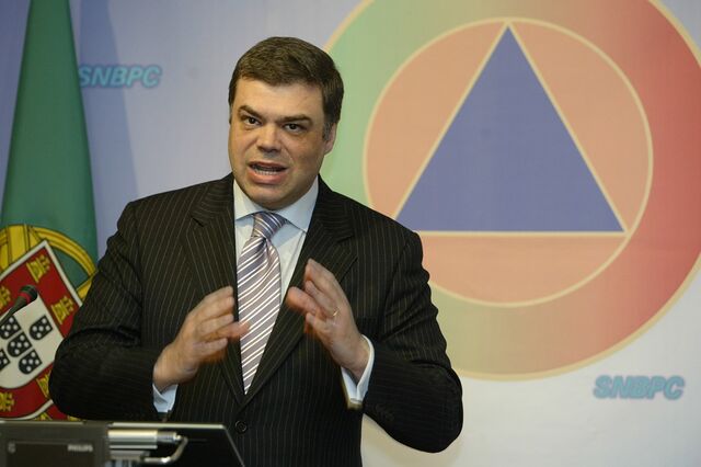 Deputado do PS acusa BE e PCP de 'traição' após aprovação de diploma sobre combustíveis