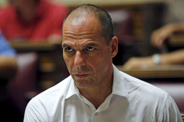 Secretário-geral do MEE sobre Varoufakis: 'As políticas dele custaram muito dinheiro'