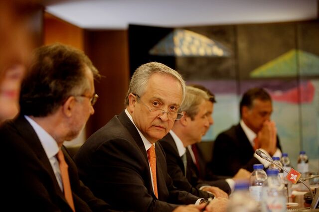 BPI transfere BFA e BCI para a mão dos accionistas