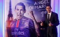 O argentino Di Maria foi transferido do Manchester United para o PSG por 61 milhões de euros. É a segunda transferência mais cara este ano.