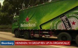 Heineken mantém bom desempenho após anúncio de mega-fusão