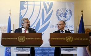 António Guterres apela à criação urgente de centros de acolhimento para refugiados na UE