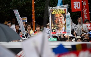 Fotogaleria: 'Sim à paz, não à guerra': o clamor dos japoneses