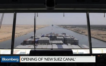 Era mesmo necessário o novo Canal do Suez?