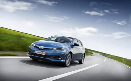 Automóveis no Weekend: Toyota Auris