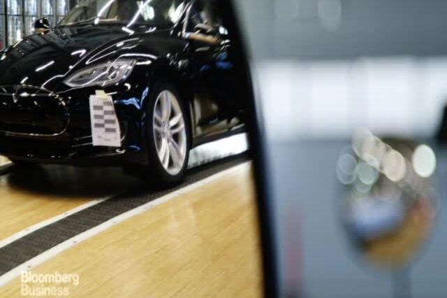 As relações entre o Tesla e o Ford T