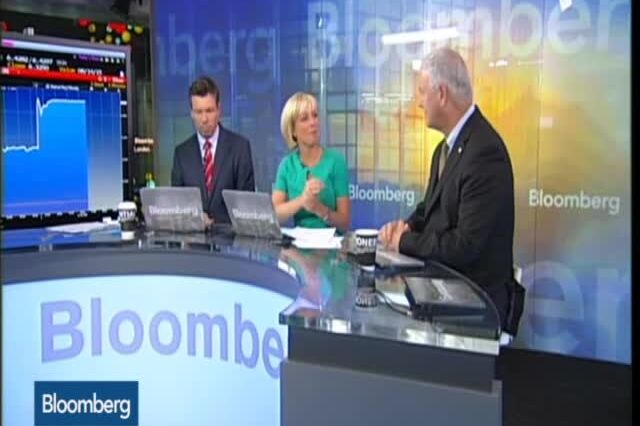 China intervém para limitar desvalorização da moeda