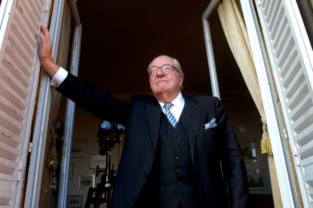 Morreu Jean-Marie Le Pen, histórico da extrema-direita francesa