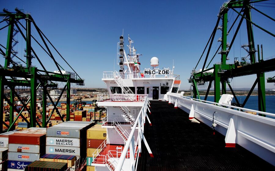 porto sines, contentores, exportações