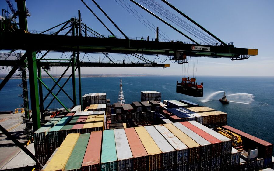 porto sines, contentores, exportações