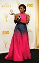 Uzo Aduba, melhor actriz secundária em série dramática, com o papel em 'Orange is the New Black'