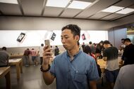 iPhone Apple