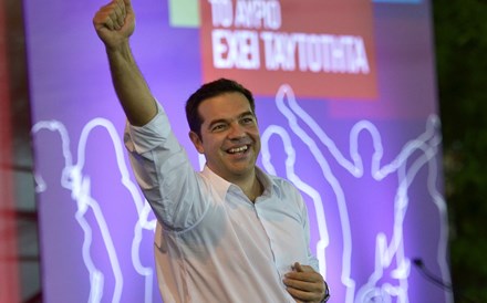 Tsipras: EUA mais receptivos a aliviar dívida grega do que Europa
