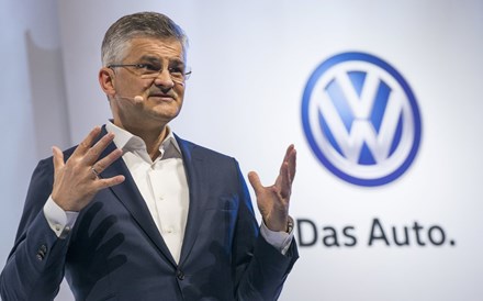 “Não sou engenheiro”. Que dúvidas tirou o presidente da VW América aos deputados?