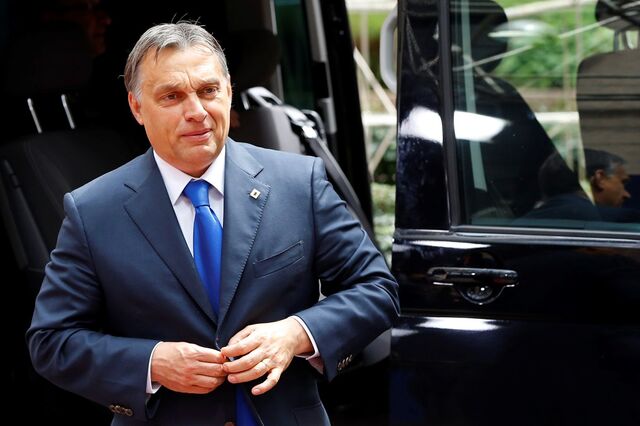 Orbán aproveita coronavírus para reforçar poderes por tempo indeterminado