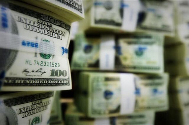 Investidores injectaram mais de 2 mil milhões em fundos de moedas virtuais só em 2017
