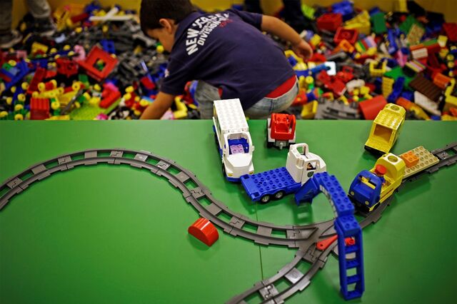 Fundo da Lego investe em empresa que converte plástico em energia