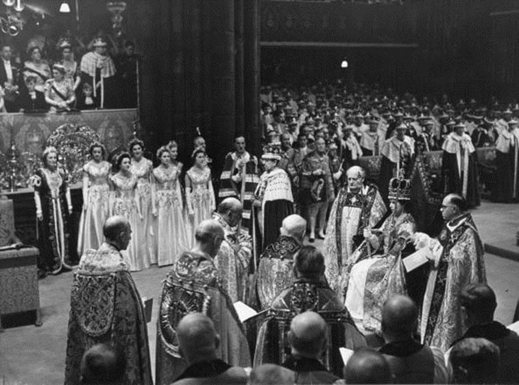 Coroação da Rainha Isabel II de Inglaterra a 2 de Junho de 1953. 