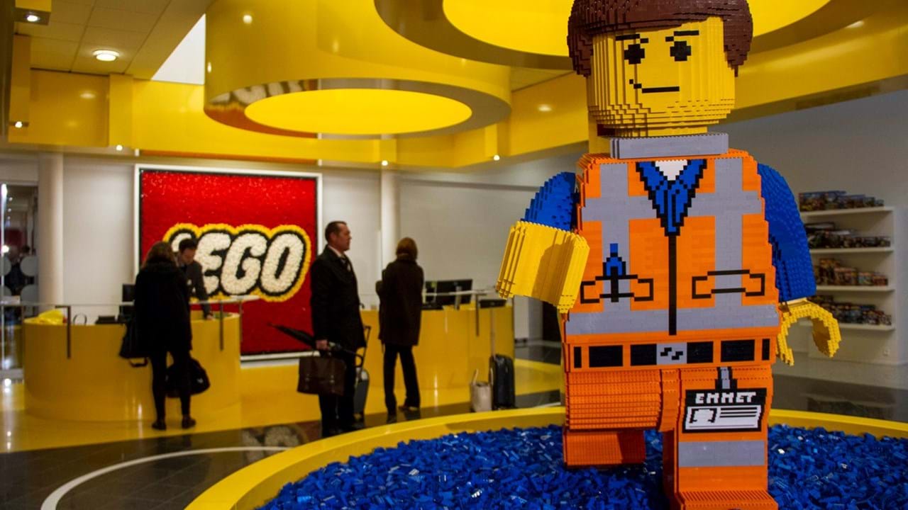 Traición norte abeja Lego abre maior loja da Europa Ocidental em Lisboa - Empresas - Jornal de  Negócios