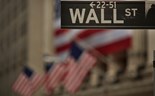 Mercados reagem em forte alta a reviravolta nas sondagens. Wall Street ganha mais de 1% 