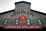 A Beam foi comprada pela japonesa Suntory Holdings por 16 mil milhões de dólares (14 mil milhões de euros ao câmbio actual) em 2014. 