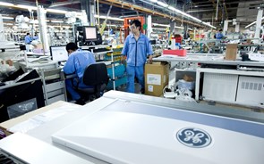 General Electric planeia cortar 6.500 postos de trabalho na Europa