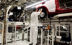 Segundo pré-acordo sobre novos horários contestado pelos trabalhadores da Autoeuropa