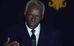 José Eduardo dos Santos: 'Profunda consternação' pela morte de Soares