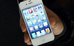 BLOOMBERG TV - Breaking Down Apple's Fourth-Quarter Earnings Report