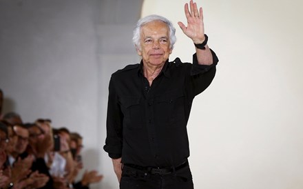 Ralph Lauren em mínimos de 2010 com saída de CEO