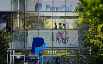 Paypal anuncia despedimento de 2.000 trabalhadores e ações sobem