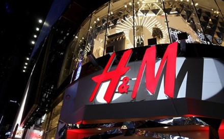 Lucro da H&M cai 30% nos primeiros nove meses do ano fiscal 