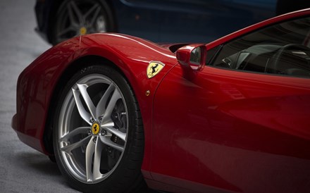 Fotogaleria: Wall Street pinta-se de vermelho para receber a Ferrari