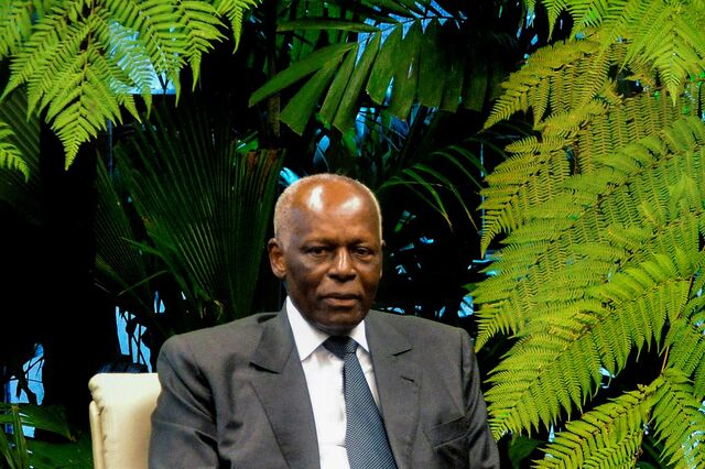 Salário do presidente angolano sobe 100 euros por mês
