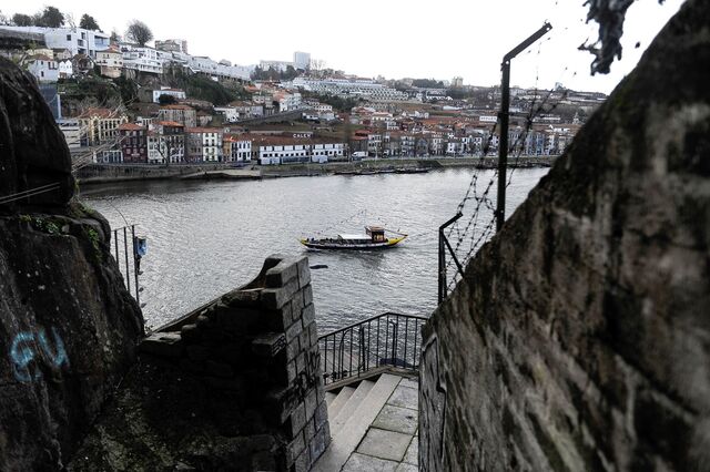 Autoridades alertam para possibilidade de cheias do Douro em Porto e Gaia