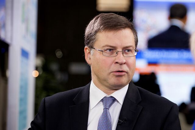 Dombrovskis: “Esperamos um programa ambicioso de reformas da parte de Portugal”