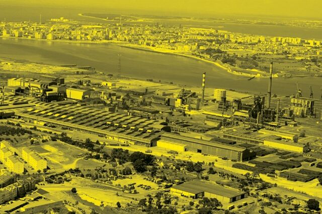 Nacionalizações em 1975: A Ferro e Fogo