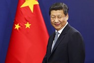 A quinta posição é ocupada pelo secretário-geral do Partido Comunista Chinês, Xi Jinping. Segundo a Forbes o líder chinês “lutou mais do que os seus antecessores contra a corrupção e a favor de maiores alianças na área económica e na área da segurança”.
