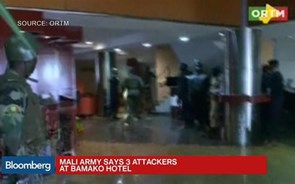 Terminou o ataque de 'jihadistas' em hotel no Mali. Há 18 mortos confirmados