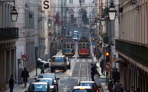 pessoas Lisboa emprego