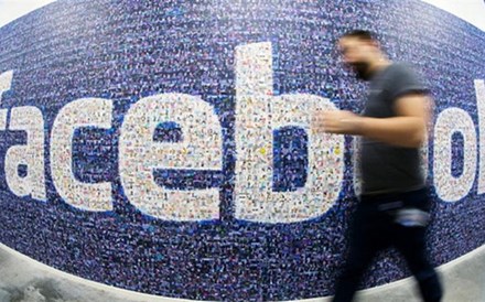 Bruxelas: Facebook activa 'botão de segurança'