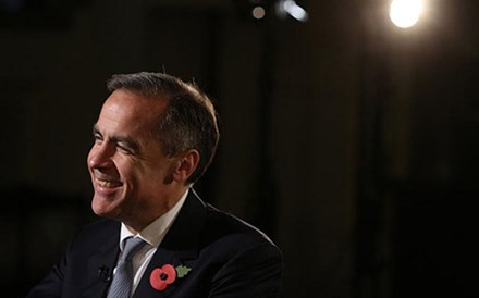 Carney defende que depreciação da libra depois do Brexit 'era necessária'