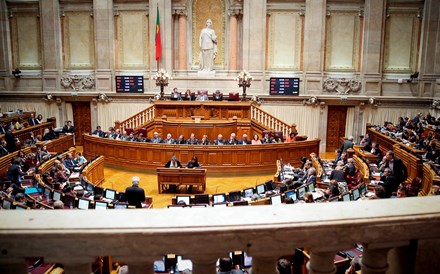 As fotografias do dia que acabou com a queda do Governo de Passos