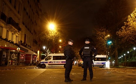 Paris: Três detidos durante operação antiterrorista em Saint-Denis