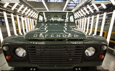 Adeus Land Rover Defender. Foram 70 anos todo-o-terreno