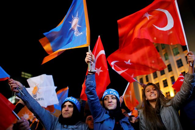 Erdogan ganha legislativas turcas com maioria absoluta
